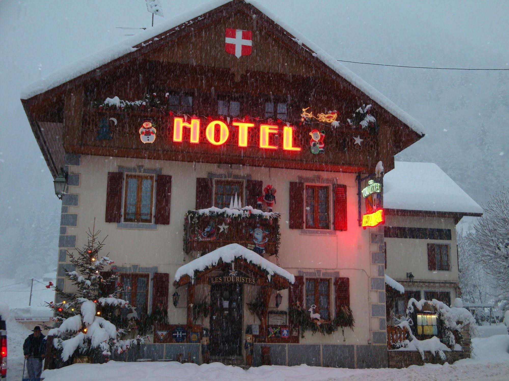 Les Touristes Otel Abondance Dış mekan fotoğraf