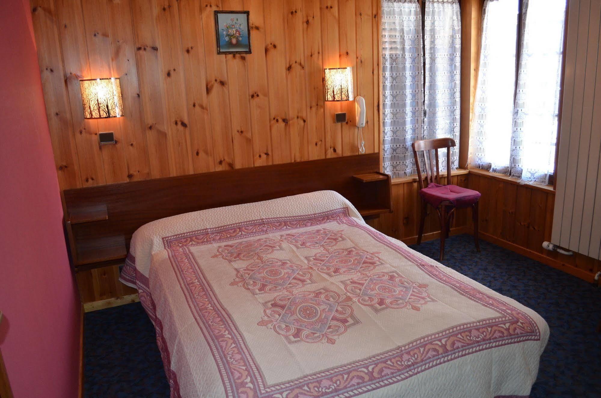 Les Touristes Otel Abondance Dış mekan fotoğraf